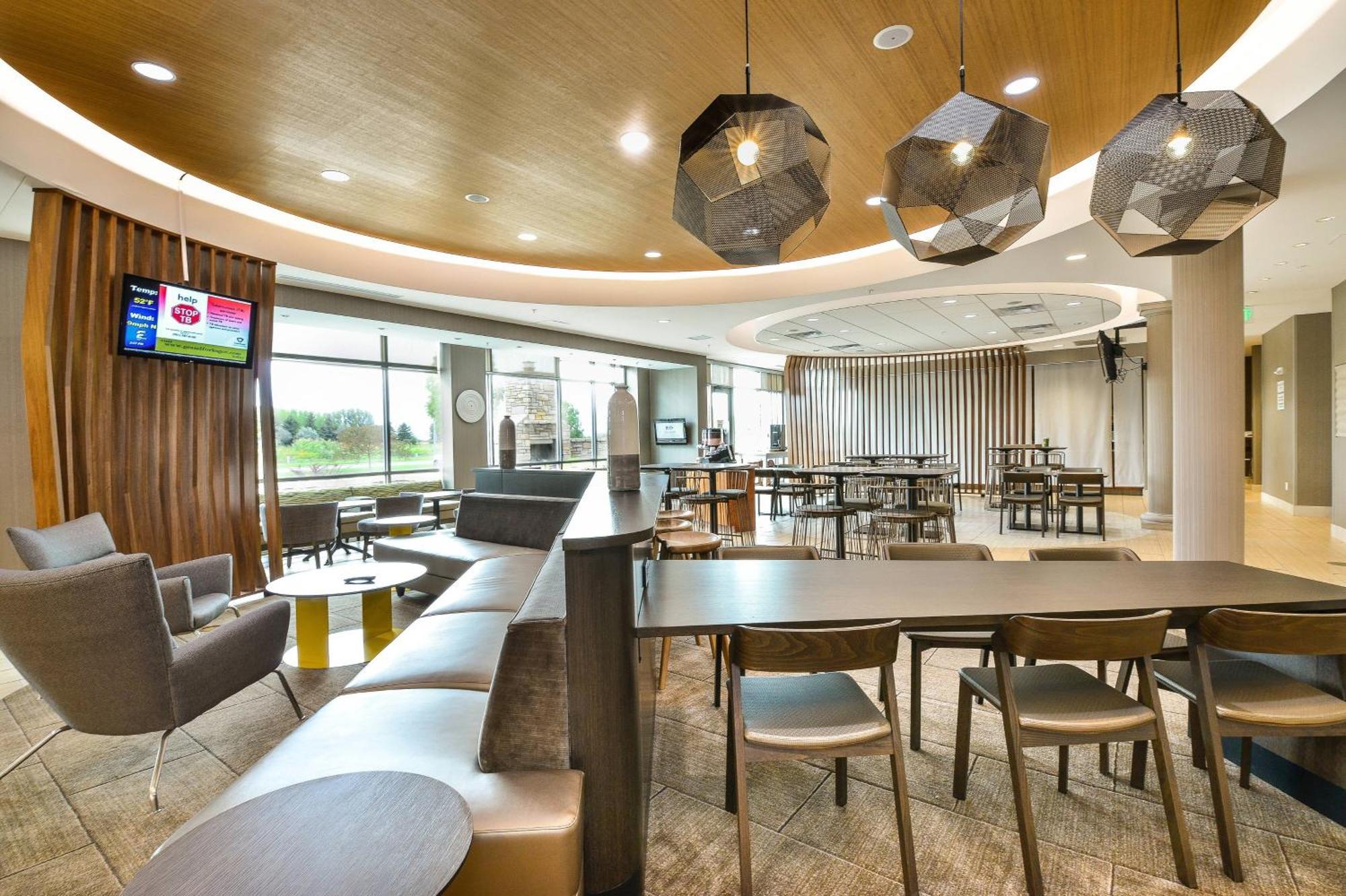 Springhill Suites By Marriott Grand Forks Exterior foto